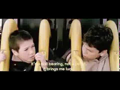 El Bola (Pellet, 2002) - Spanish film trailer (English subtitles).